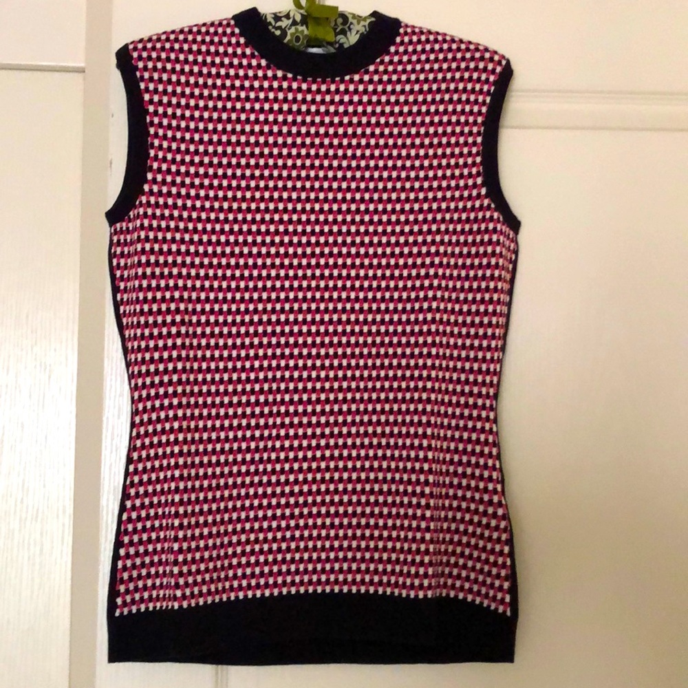 Hugo Boss printed knit top.
